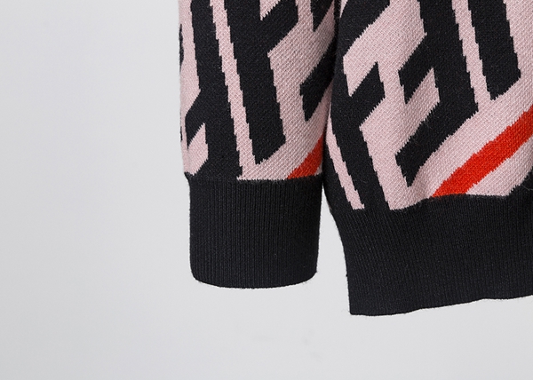 ブランドセーター角部分ディテール